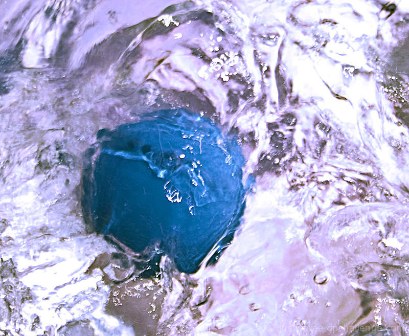 Blue Ball Splash