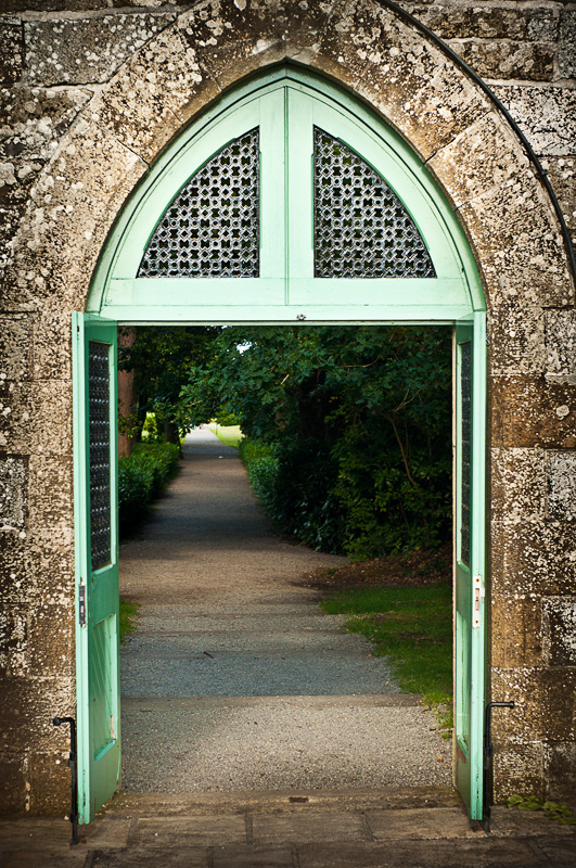 Into the garden...