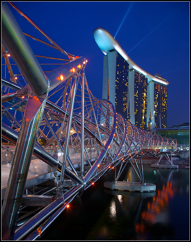 Marina Sands and the Helix Bridge