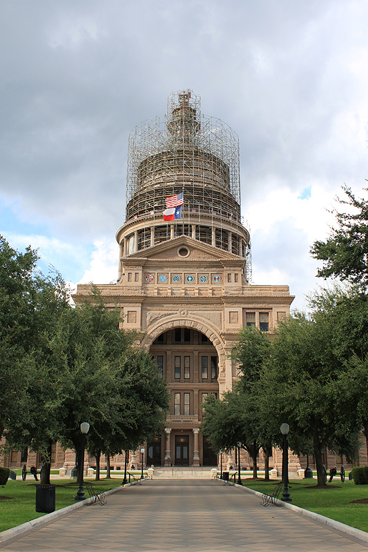 State Capitol Gets a Face Lift