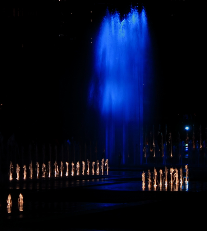 Water& Light Symphony