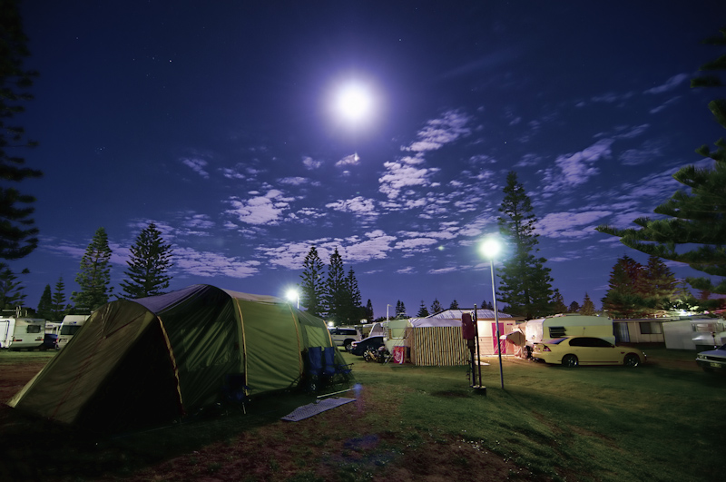 3 moon camping