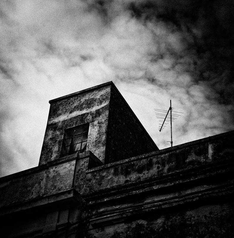 Network outpost