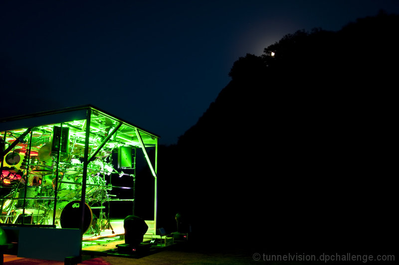 Jammin under the moon