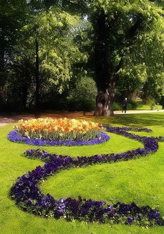 Walk in the garden