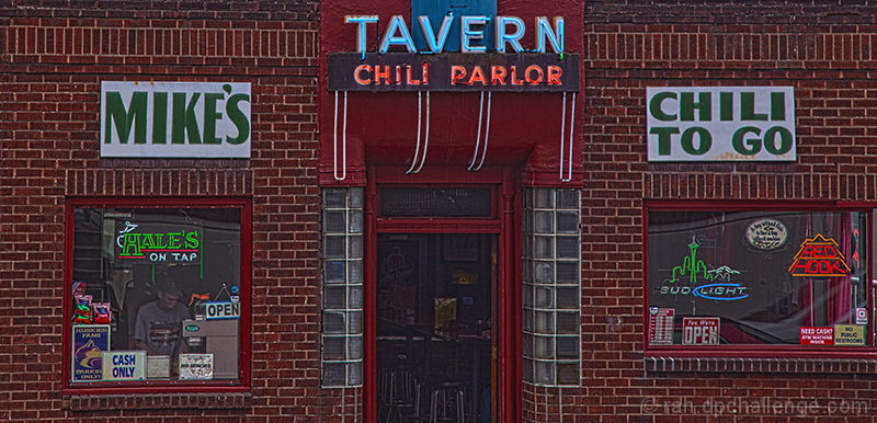 Mike'sTavern and Chili Parlor