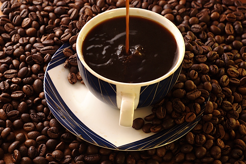 Coffee : Treat for the eyes, nose and the tongue 