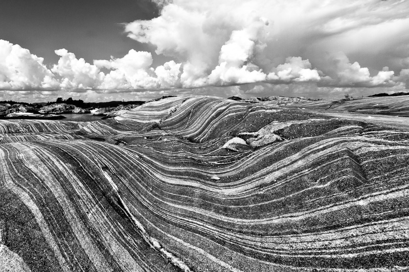 Rocky waves