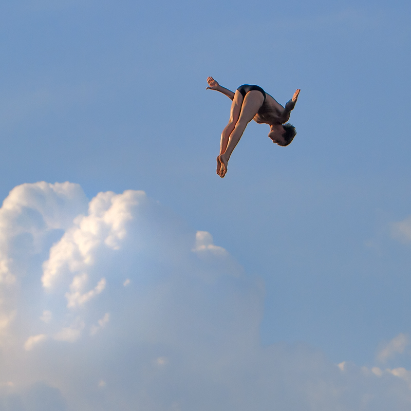 Boston Harbor Cliff Diving Chapionship