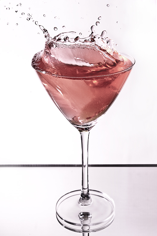 Cosmopolitan - Cranberry Juice, Vodka, Cointreau