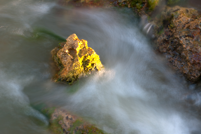 Dream, land of gold river
