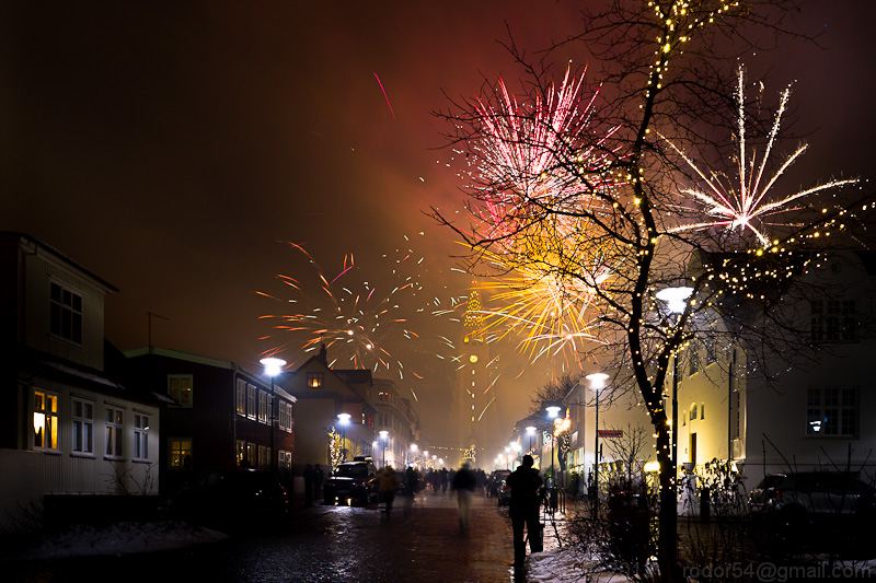 fireworksflying