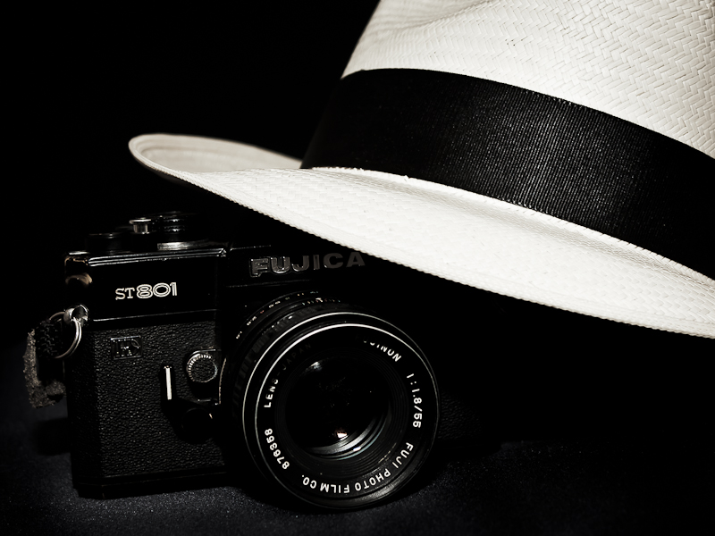 The Camera and the Hat