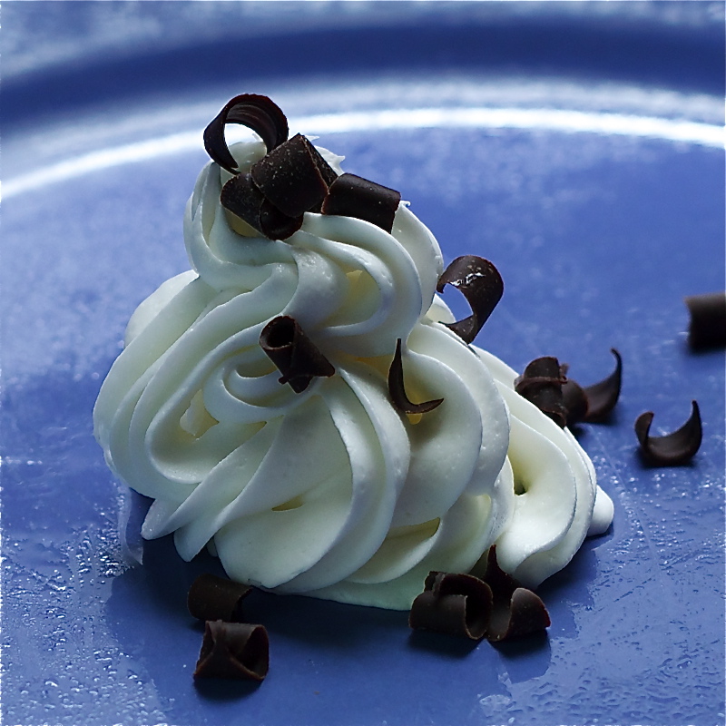 Cream swirls, chocolate curls