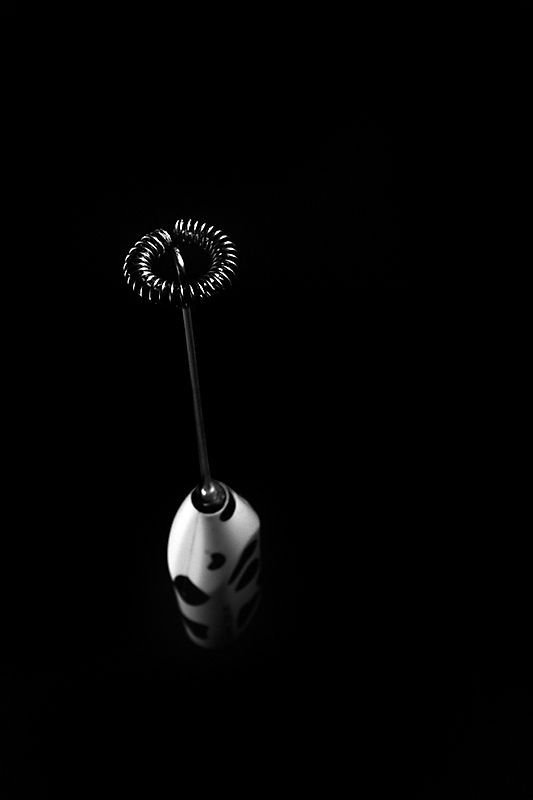 Electric milk frother