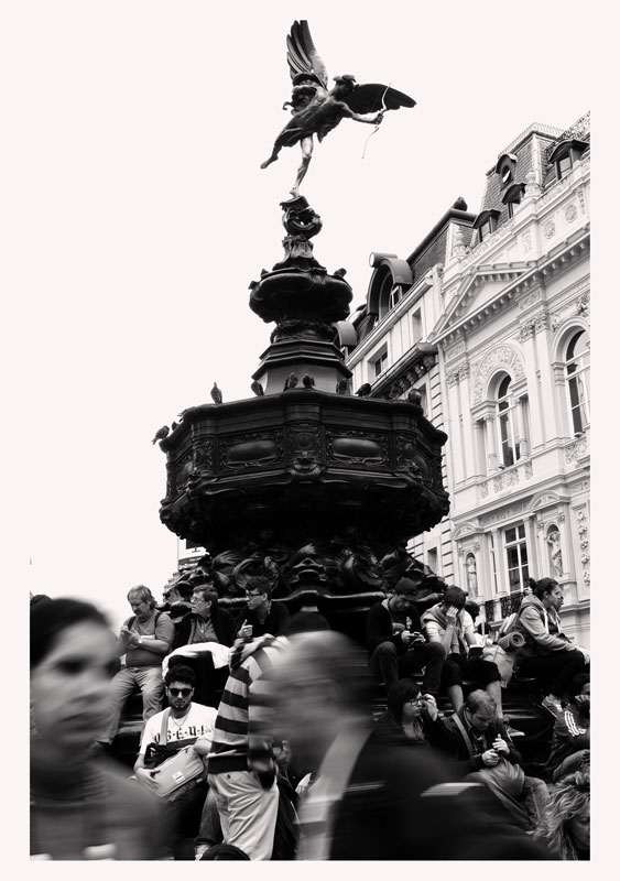 as still as a tired tourist...