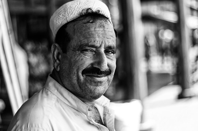 spices Market worker smile