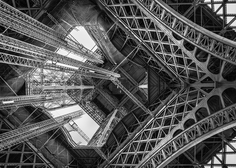 New Lift on the Eiffel Tower