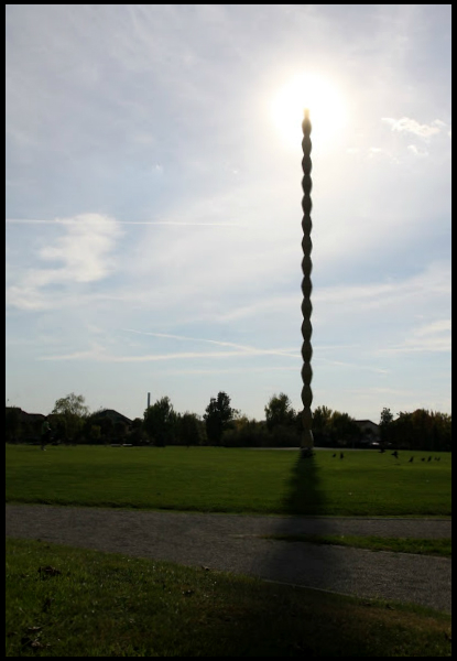 The Endless Column - Infinite shadow