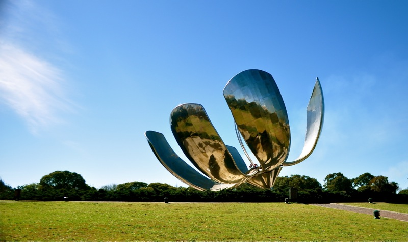 Floralis Generica, Buenos Aires