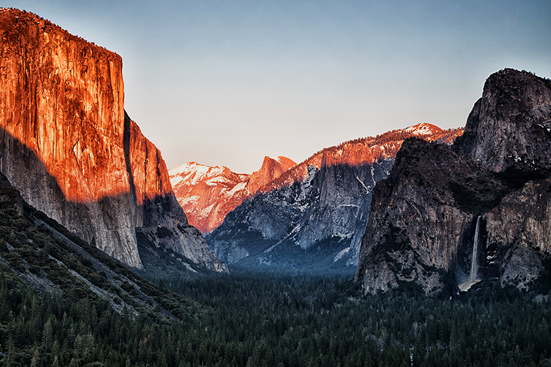 Tunnel View