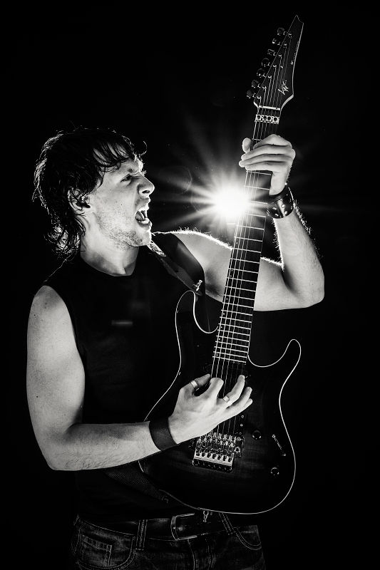 7 strings of fury