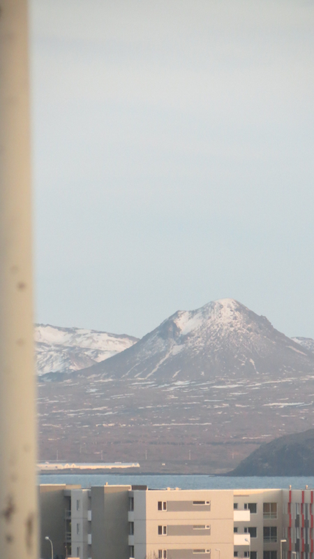 Keilir, a lamppost, Njarðvík and Vogavík