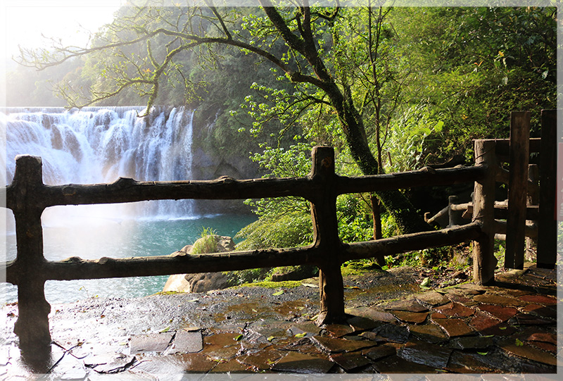 Waterfall-Out-fence