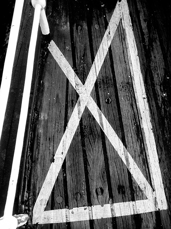 Lines and wood