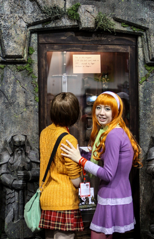 Daphne & Velma