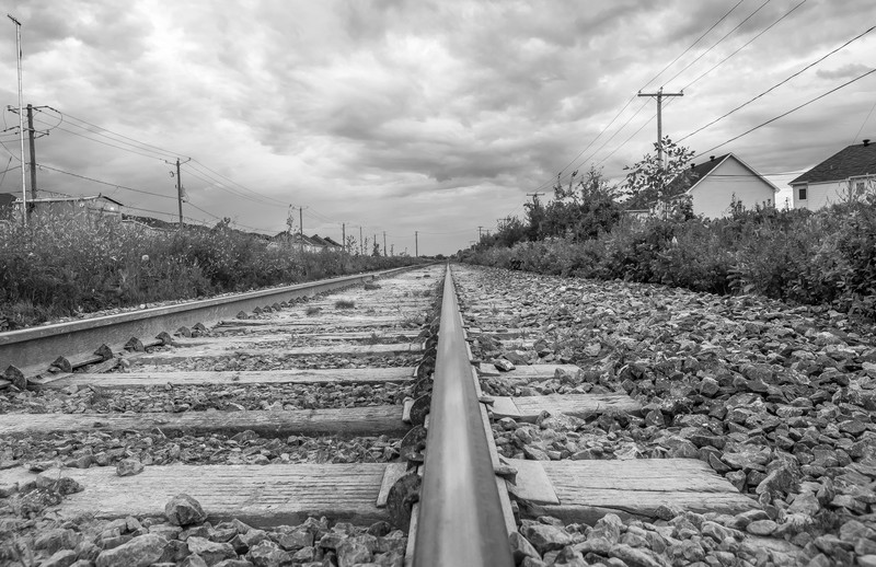 vanishing rail train