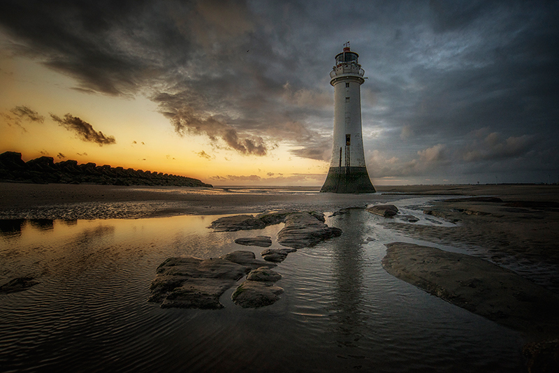 August Light