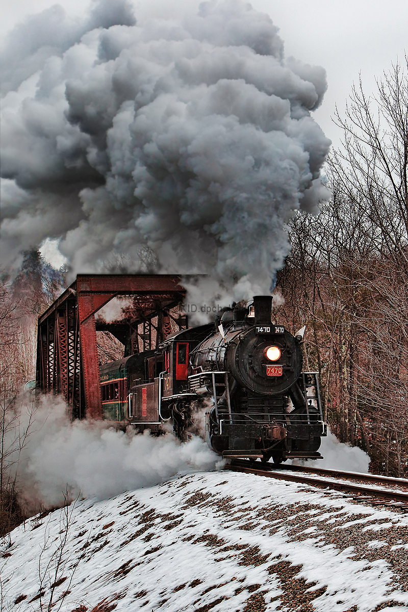 Steaming Cross the Bridge