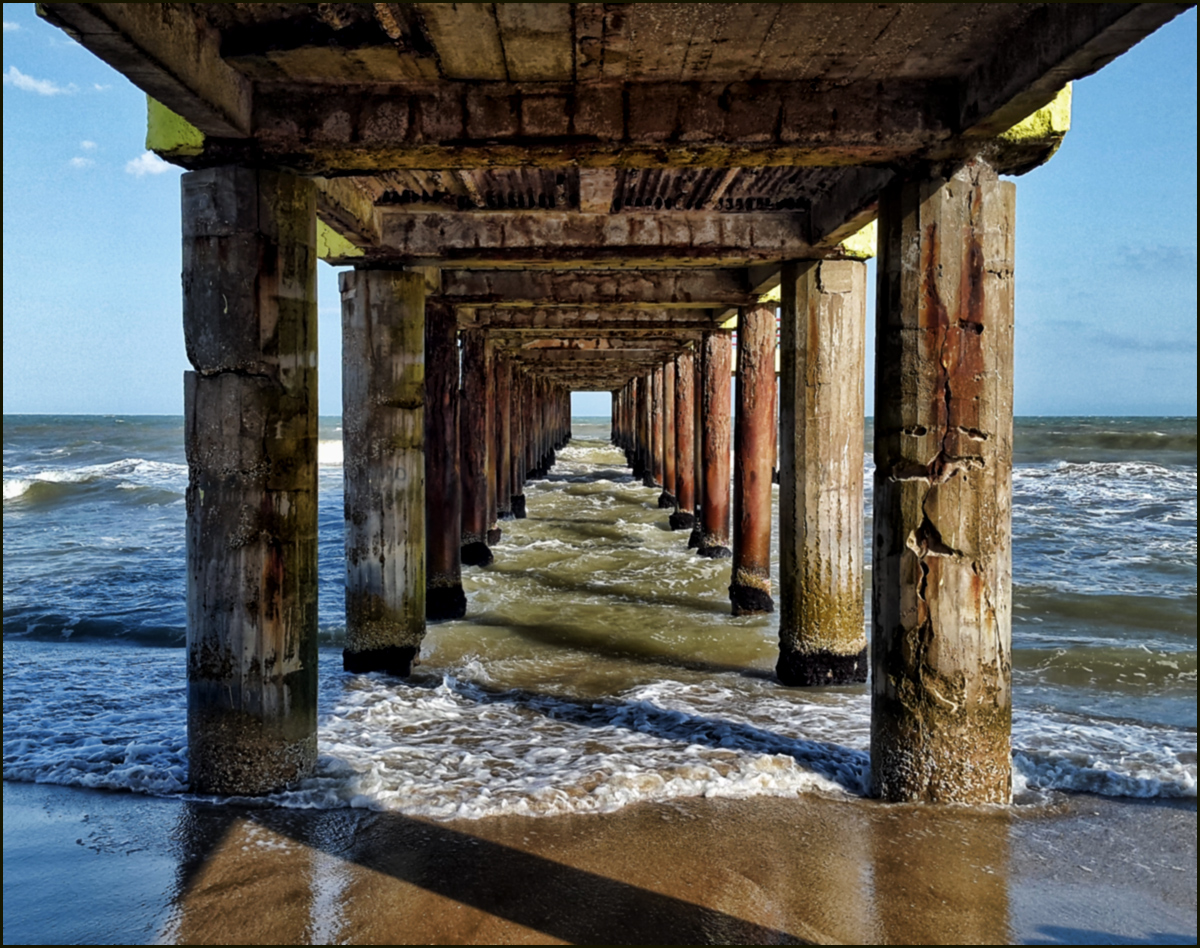 The ruined pier