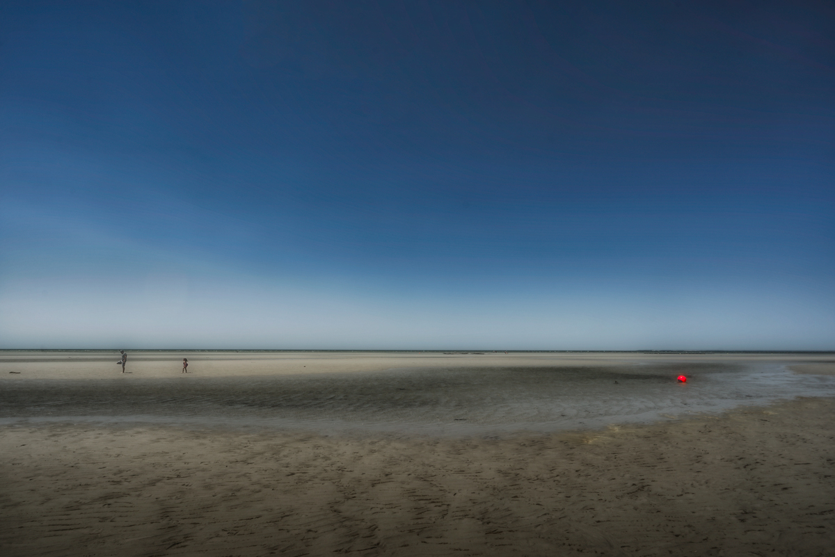 The Orange Buoy, Skaket Beach