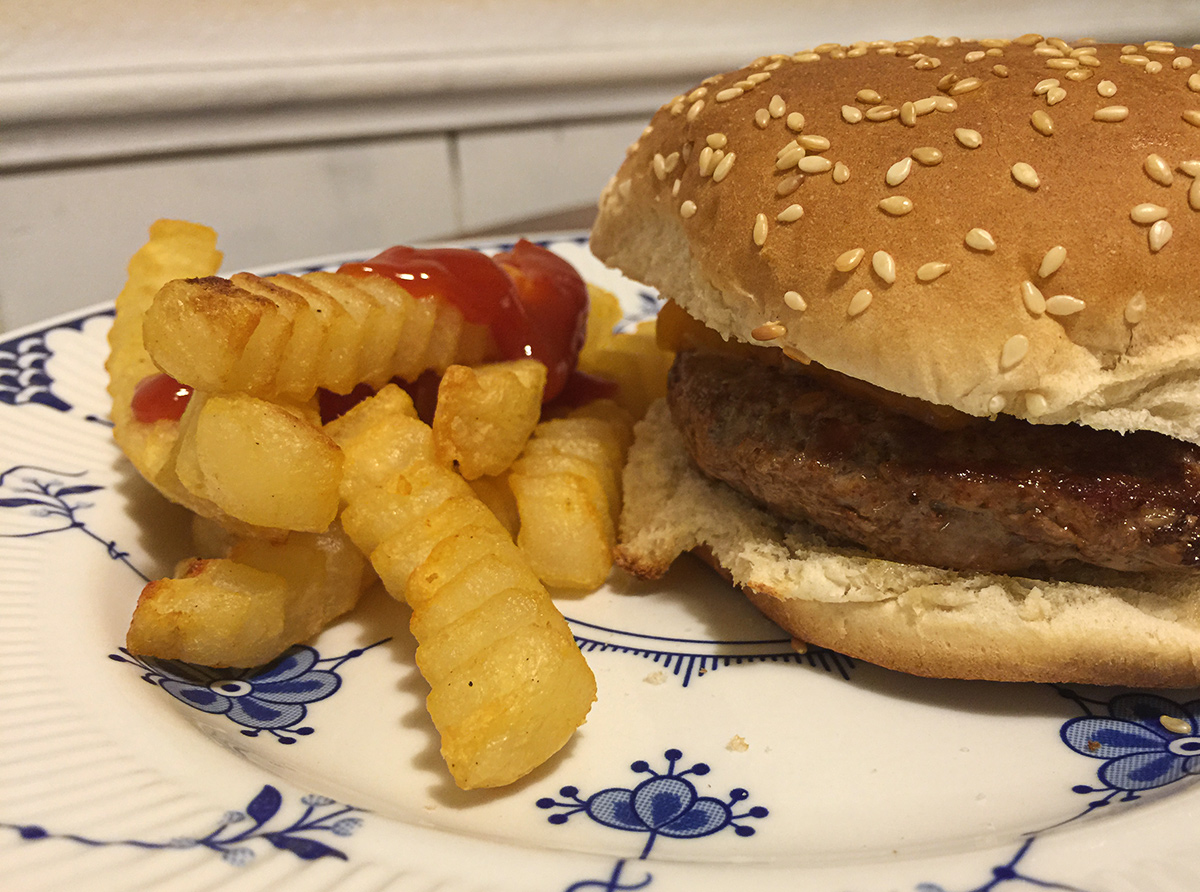 Burger 'n fries