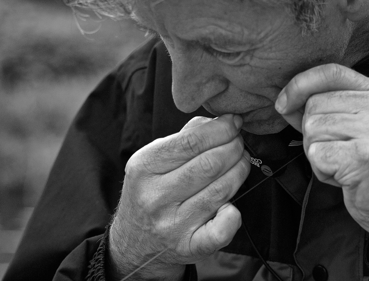 Tying A Lure