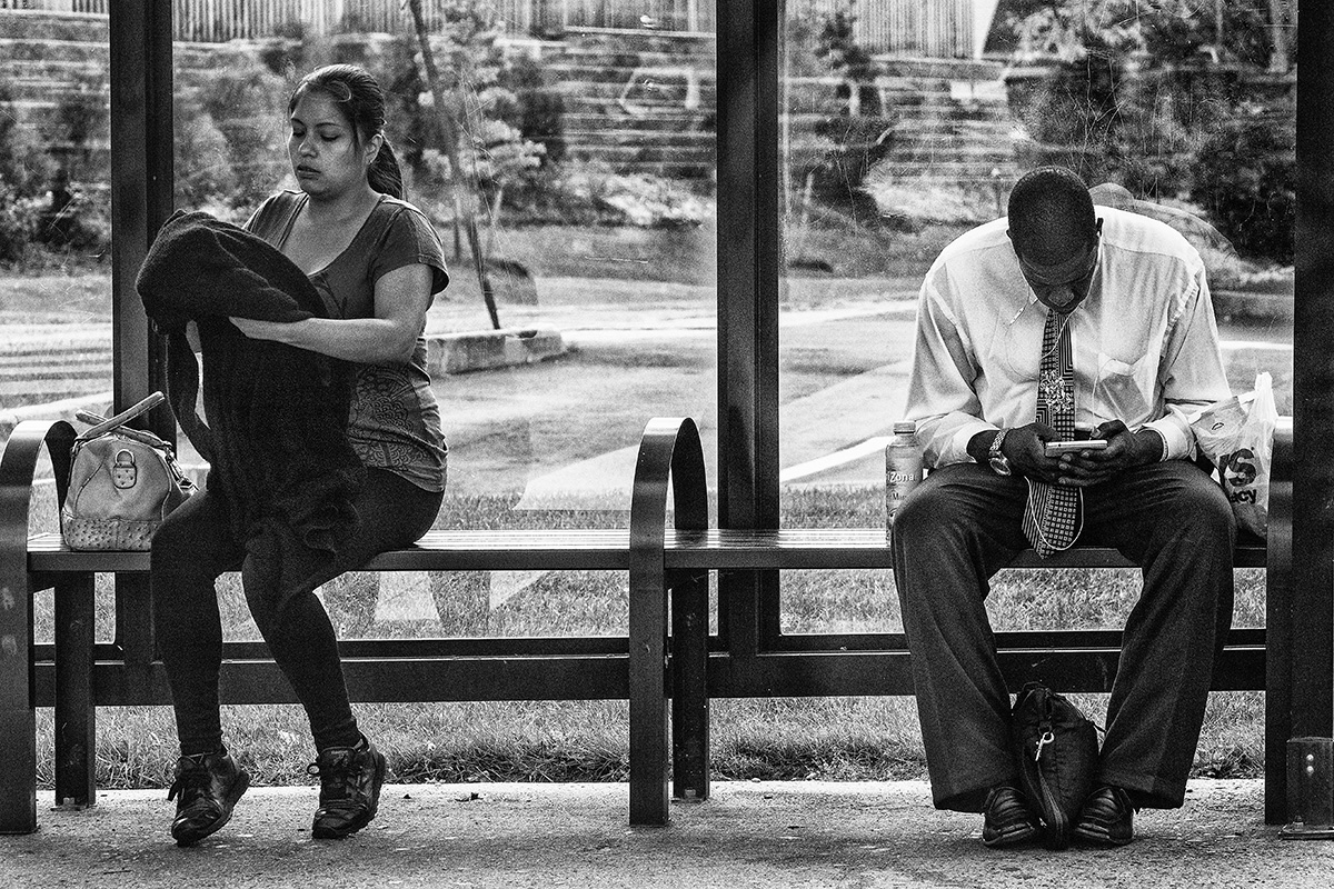 bus stop (modern)