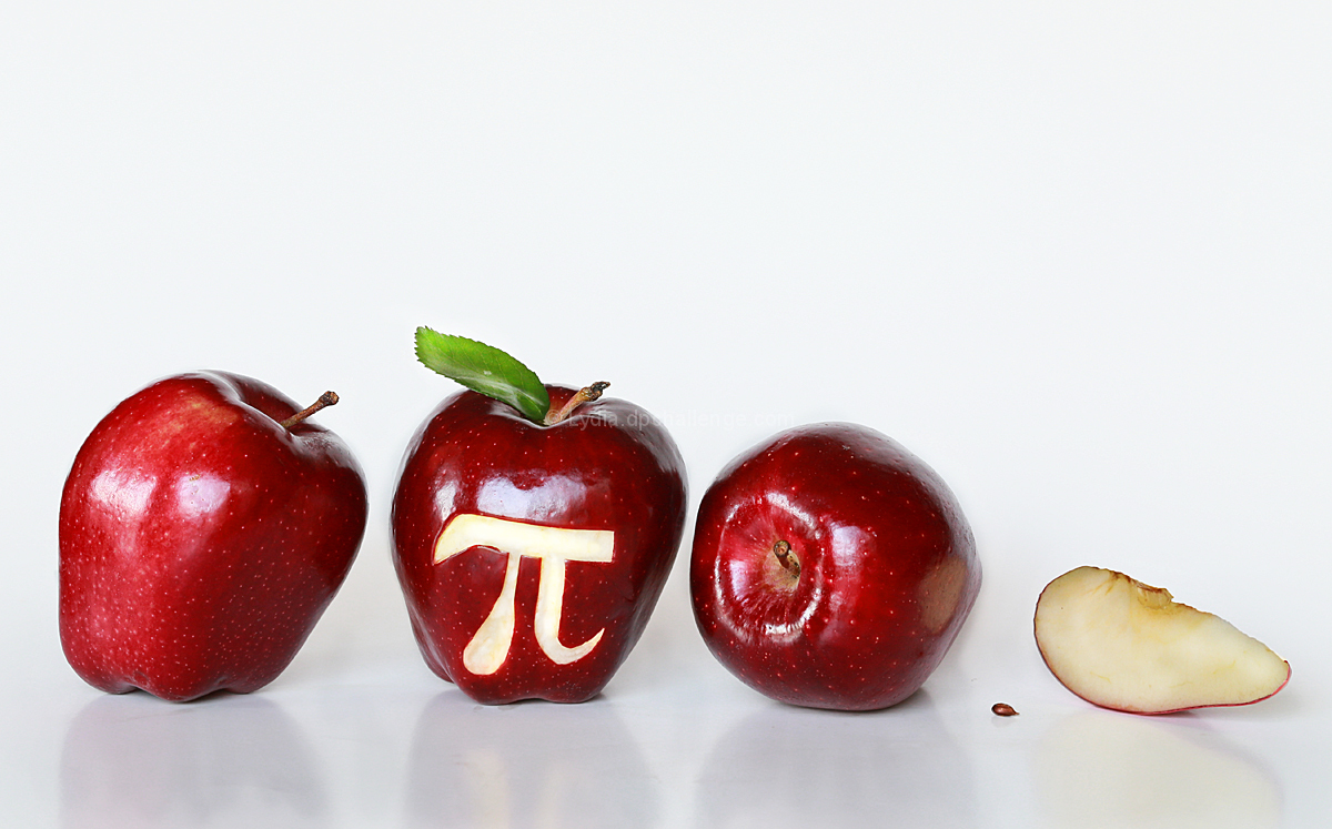 3.14 apples  =    Apple Pi