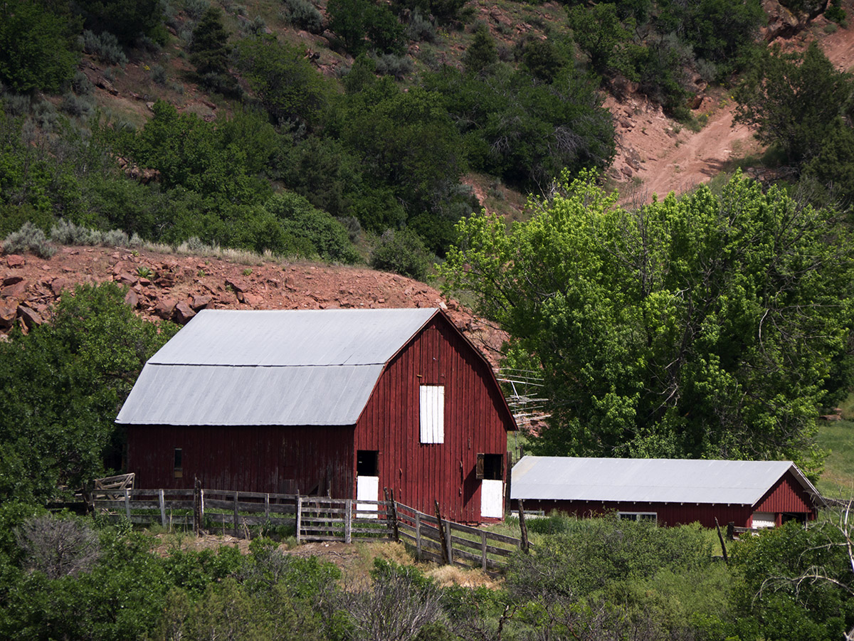 Rocky Mountain Barn