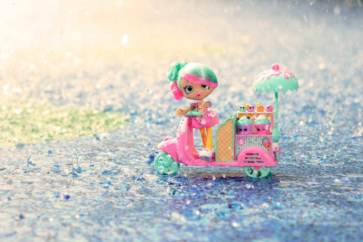 Pretty Ice Cream Seller in the Rain