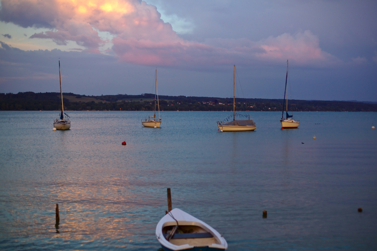 Evening at the lake