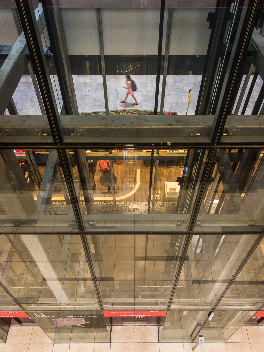 Different level of life: Walkway, restaurants and lift lobby