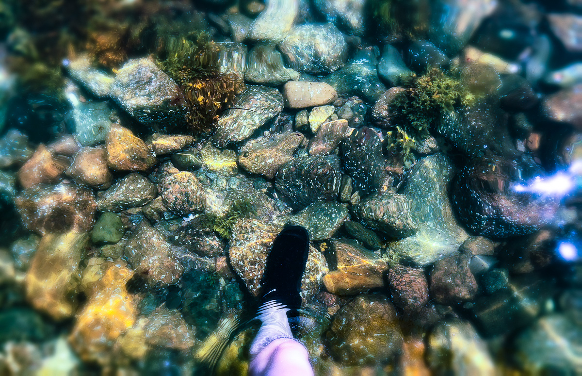 left foot: underwater adventure