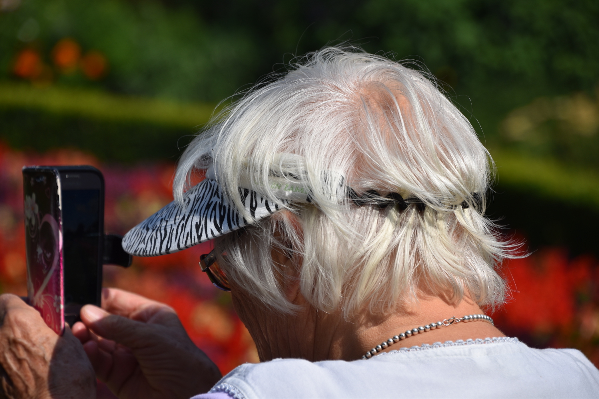 Visor hair