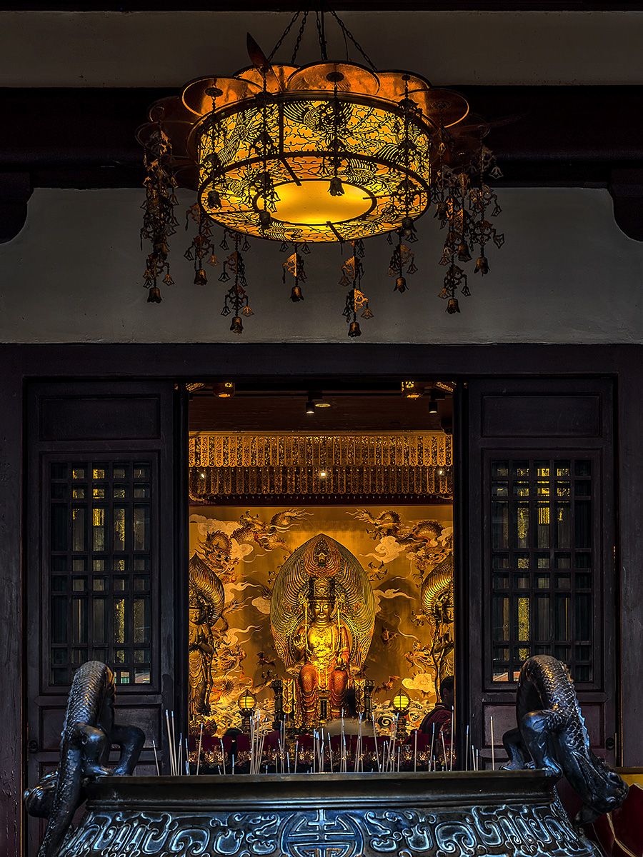 Buddha Tooth Relic Temple