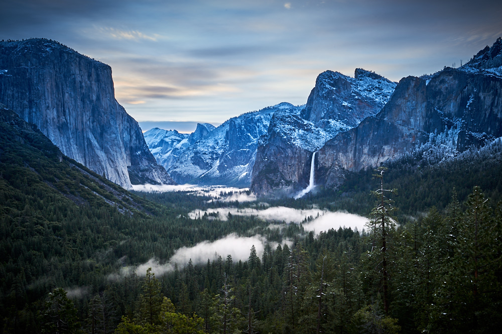 Tunnel View