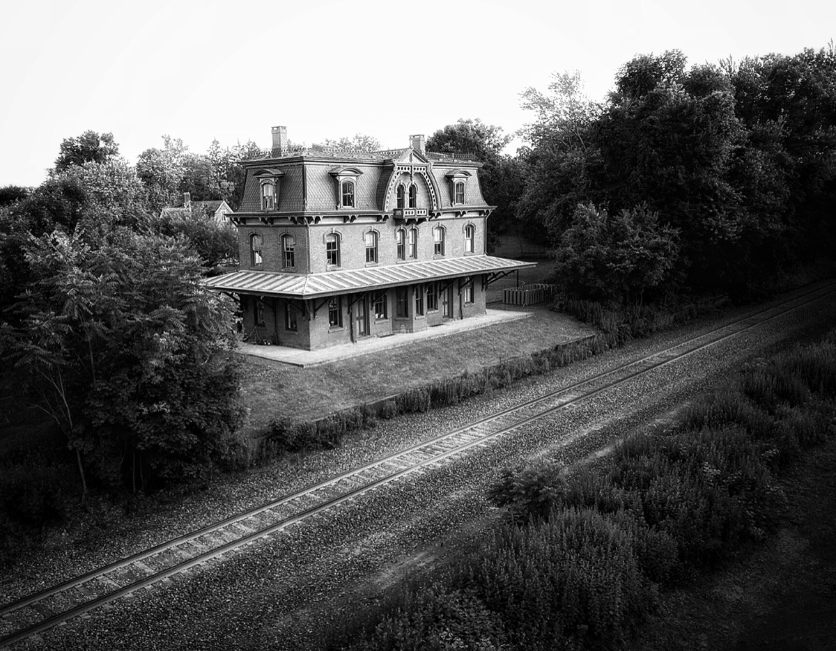 The train don’t stop here anymore (Hopewell Station)