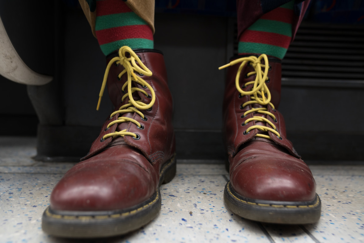 Randon shoes on tube