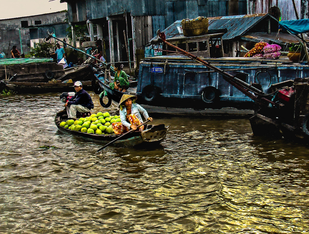 Floating market 